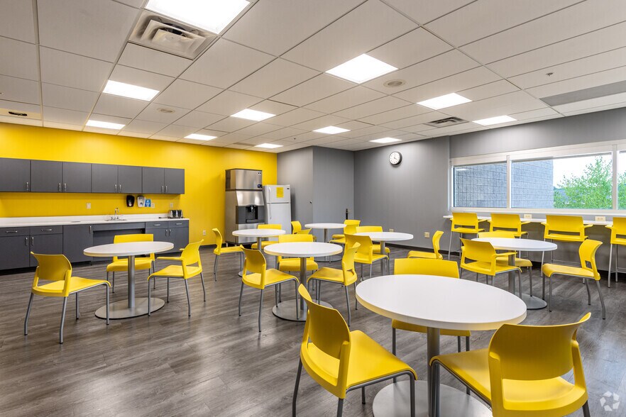 More Photos Of 4500 Munson St, Canton Office For Lease