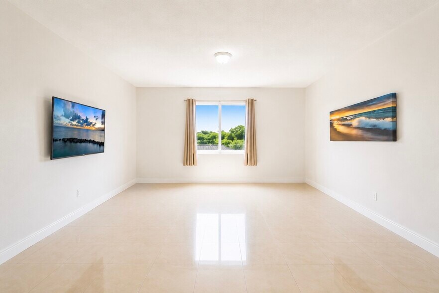 More Photos Of 2400 NW 16th Street Rd, Miami Apartments For Sale