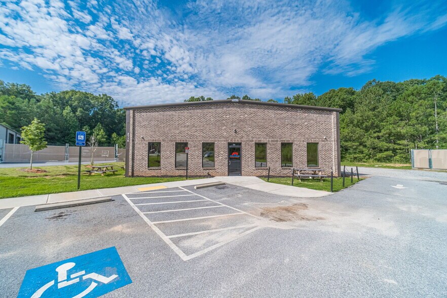 More Photos Of 2116 Leroy Anderson Rd, Monroe Warehouse For Sale