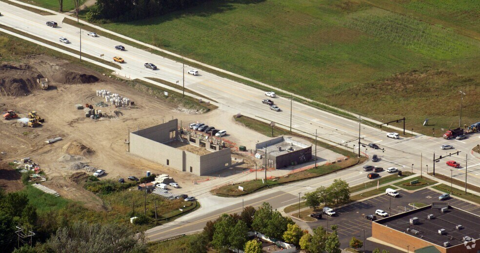 More Photos Of 50857 Card Rd, Macomb Unknown For Lease