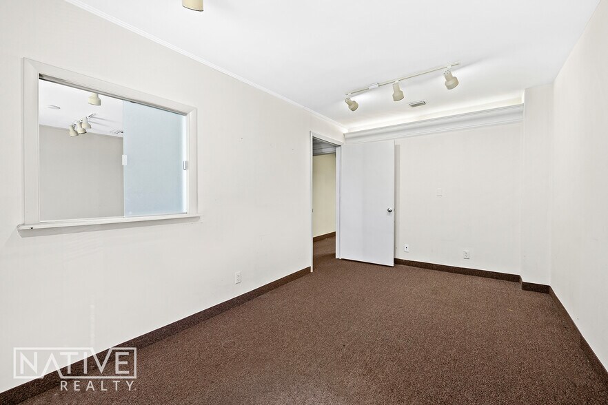 More Photos Of 2817 E Oakland Park Blvd, Fort Lauderdale Office For Sale