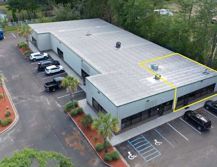 Primary Photo Of 3208 Mill St, Summerville Showroom For Lease