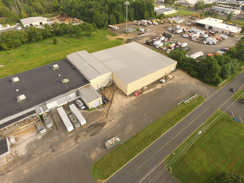 More Photos Of 2001 County Line Rd, Warrington Warehouse For Lease