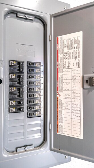 More Photos Of 1012 Airport Rd, Destin Office Residential For Sale