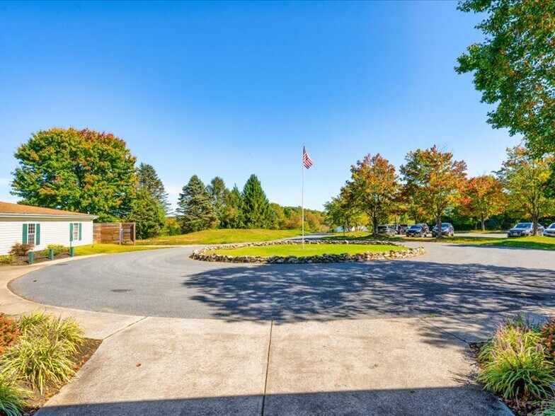 More Photos Of 1900 River Downs Dr, Finksburg Golf Course Driving Range For Sale