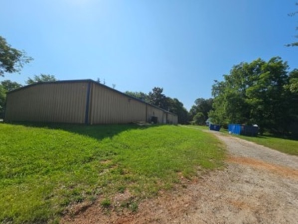 More Photos Of 111 Rosemary Ln, Laurens Warehouse For Lease