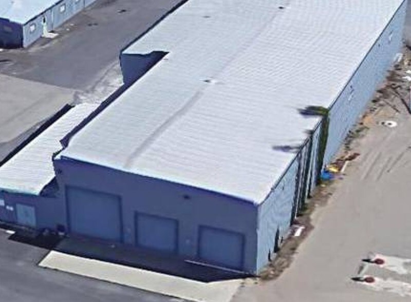 Primary Photo Of 2111 E Hawthorne Rd, Mead Warehouse For Lease