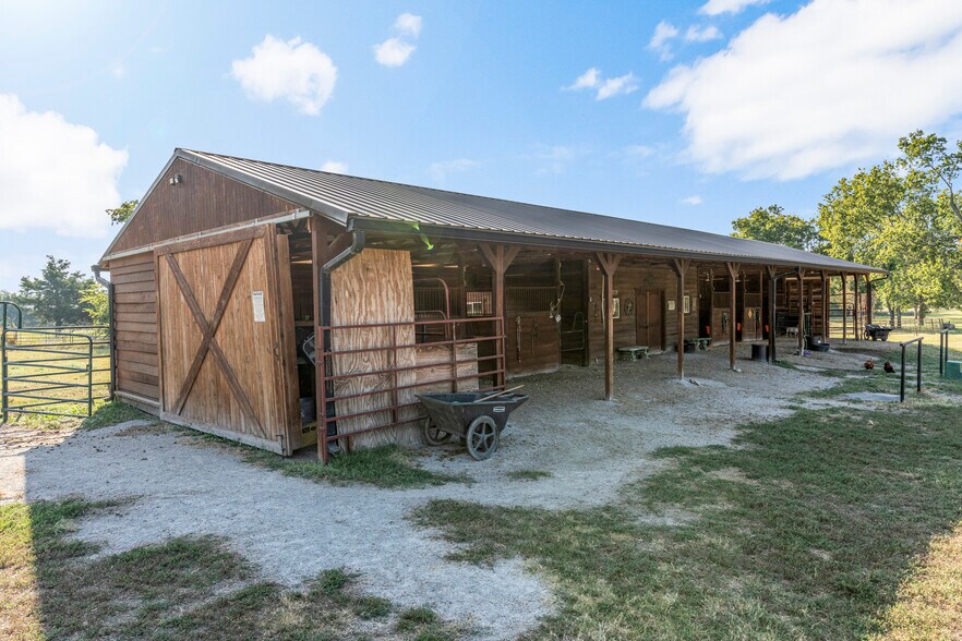 More Photos Of 17220 E Admiral Pl, Tulsa Land For Sale