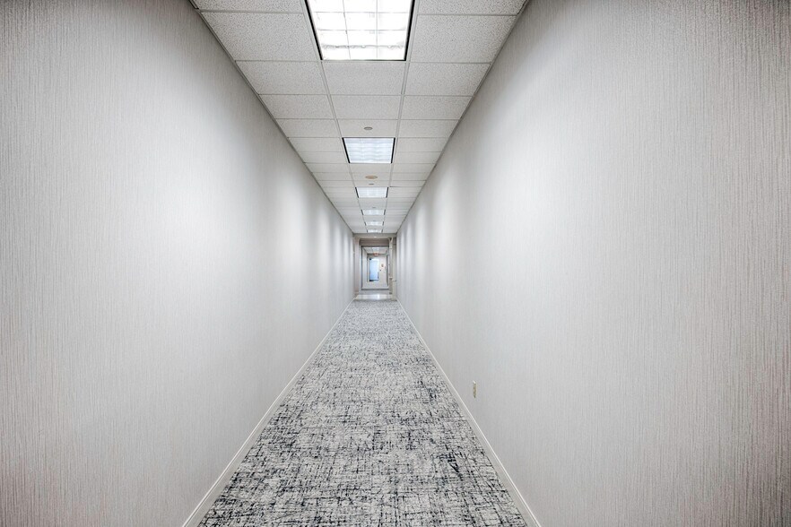 More Photos Of 5000 Legacy Dr, Plano Office For Lease