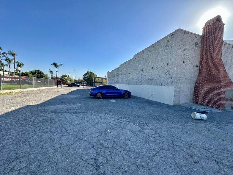 More Photos Of 290-292 W Base Line St, San Bernardino Freestanding For Lease