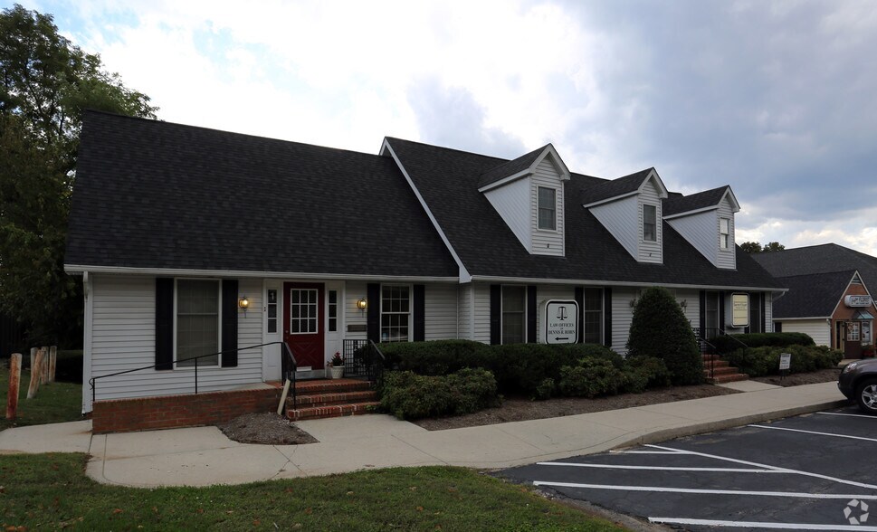 More Photos Of 2131 Defense Hwy, Crofton Unknown For Lease