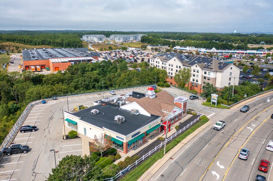 More Photos Of 47-53 Long Pond Rd, Plymouth Restaurant For Lease