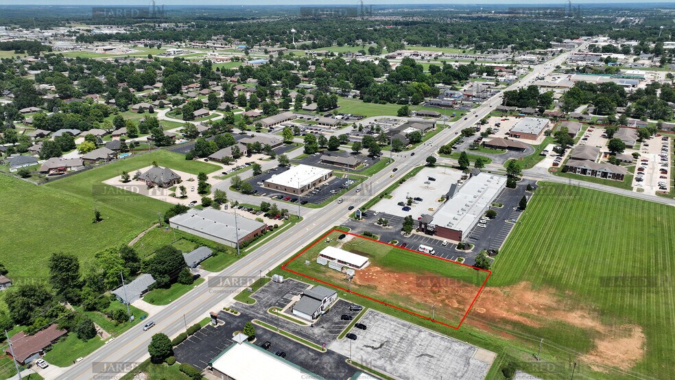 More Photos Of Mt Vernon St, Nixa Land For Lease