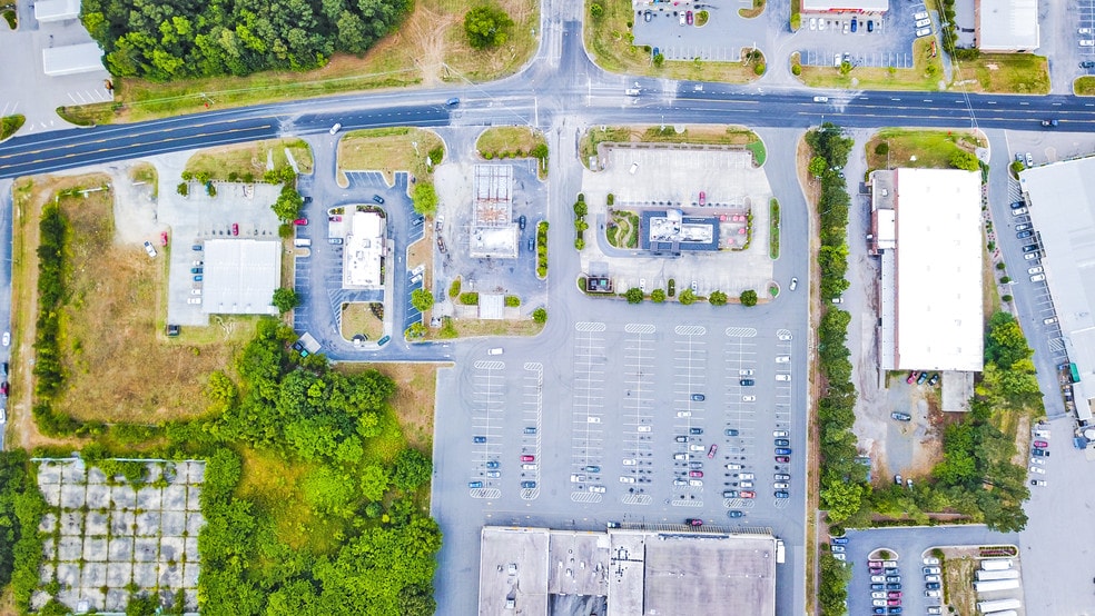 More Photos Of 401 Raleigh Rd, Henderson Convenience Store For Sale