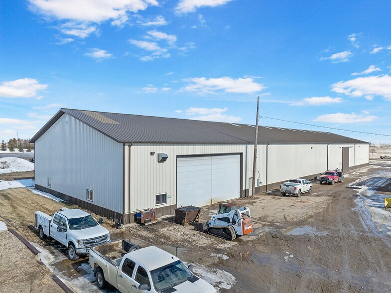 More Photos Of 50101 Highway 52 N, Kenmare Warehouse For Sale