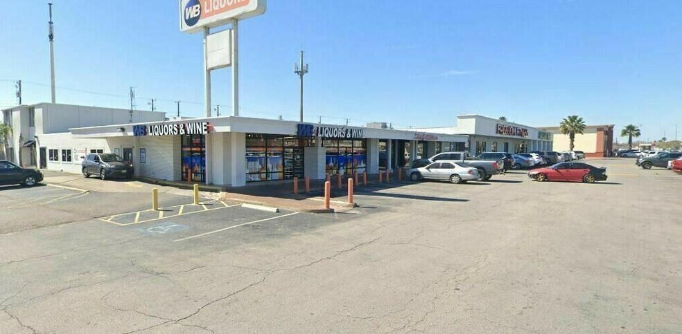 More Photos Of 3231 S Alameda St, Corpus Christi General Retail For Sale