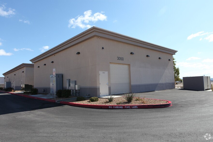 More Photos Of 3050 W Cheyenne Ave, North Las Vegas Loft Creative Space For Lease