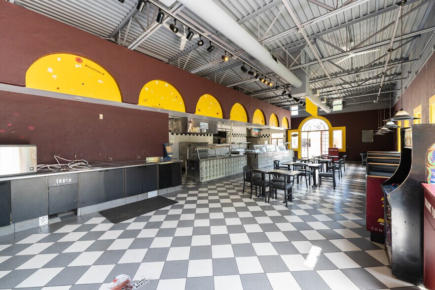 More Photos Of 1088 S University St, Mount Pleasant Restaurant For Lease