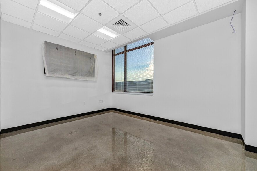 More Photos Of 75 Pleasant St, Malden Office For Lease