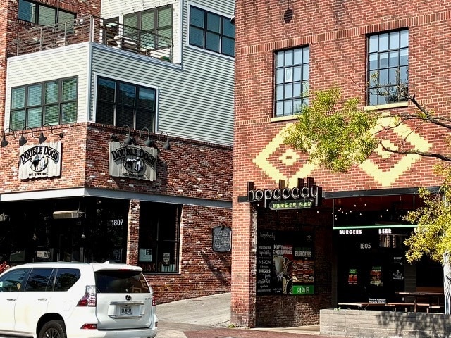 More Photos Of 1801 21st Ave S, Nashville Storefront Retail Residential For Sale