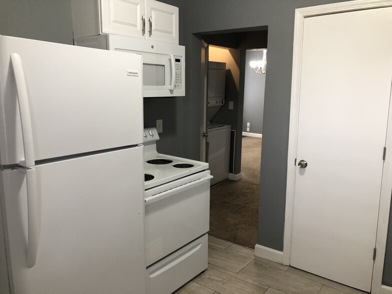 More Photos Of 4515 Virginia Ave, Kansas City Apartments For Sale