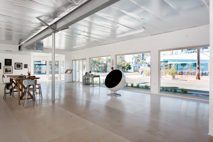More Photos Of 1804 Lincoln Blvd, Venice Freestanding For Lease