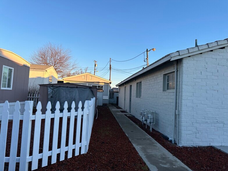 More Photos Of 2042 Tully Rd, Hughson Manufactured Housing Mobile Home Park For Sale