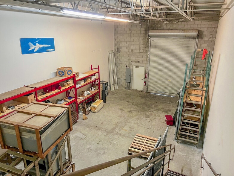 More Photos Of 841-865 S Kings, Fort Pierce Light Distribution For Sale
