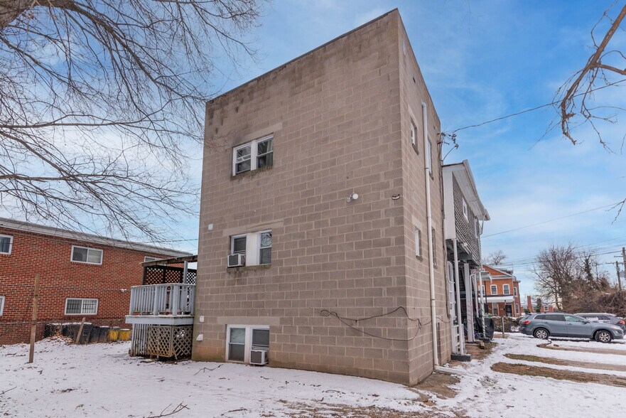 More Photos Of 4008 Primrose Ave, Baltimore Apartments For Sale