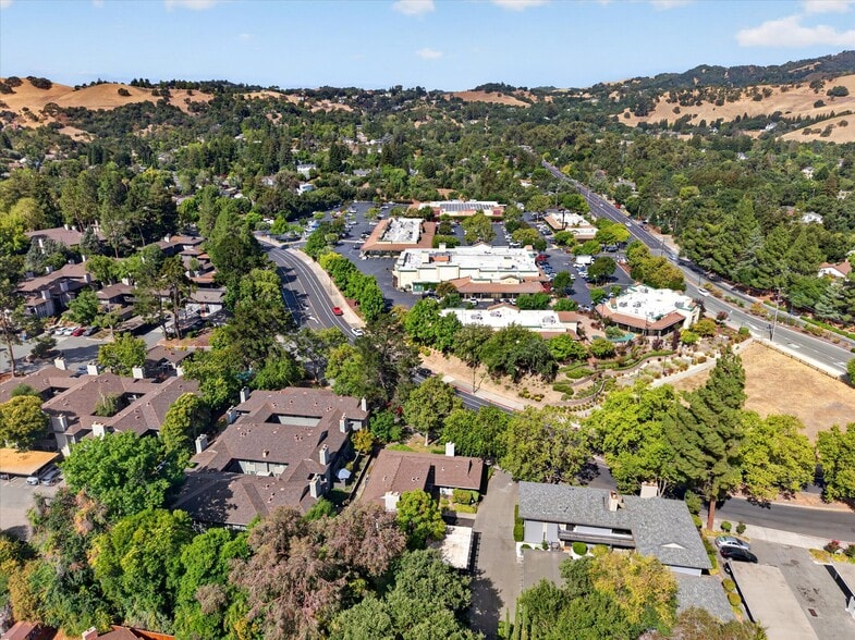 More Photos Of 1920 Camino Verde, Walnut Creek Apartments For Sale