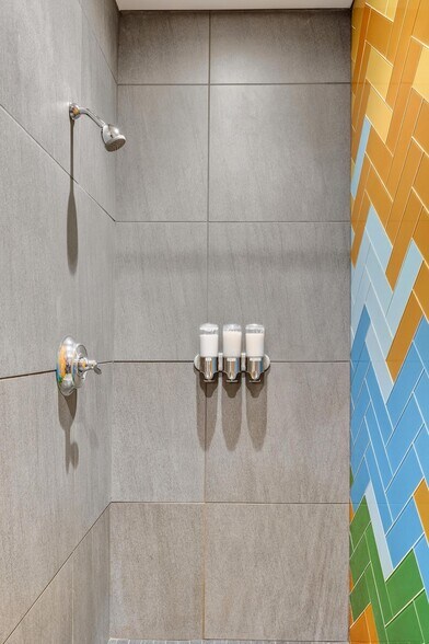 More Photos Of 682 Paul Huff Pky NW, Cleveland Storefront For Lease