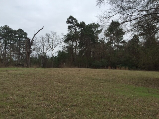 More Photos Of 3649 Estes Pky, Longview Service For Sale