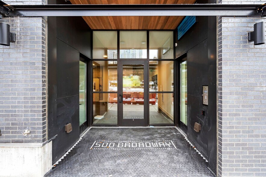 More Photos Of 500 Broadway, Seattle Apartments For Lease