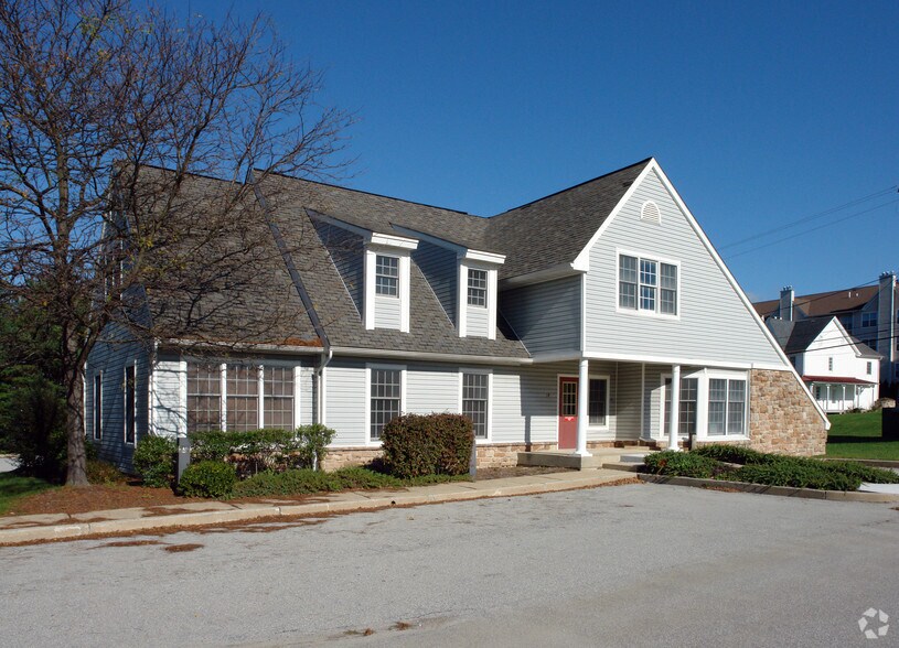 More Photos Of 18 N Village Ave, Exton Office For Sale