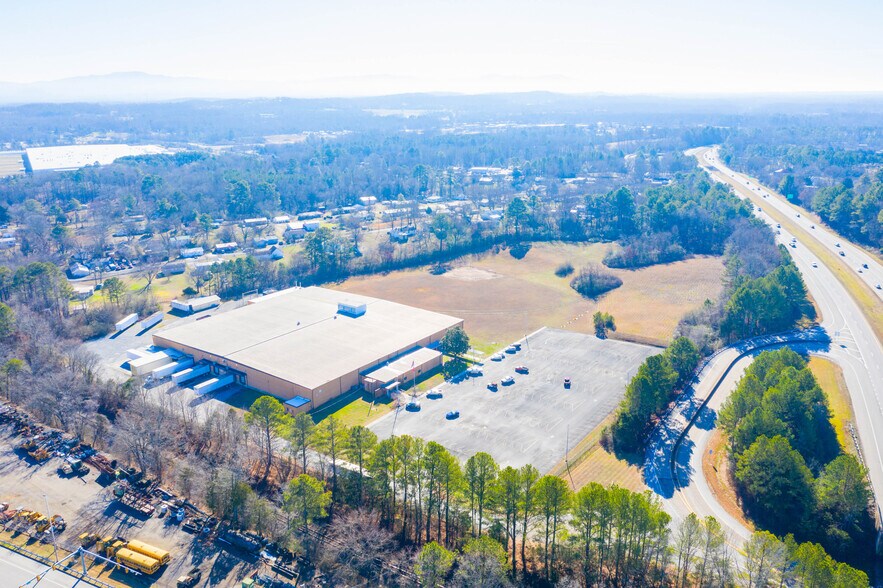 More Photos Of 2000 Overhead Bridge Rd NE, Cleveland Manufacturing For Sale