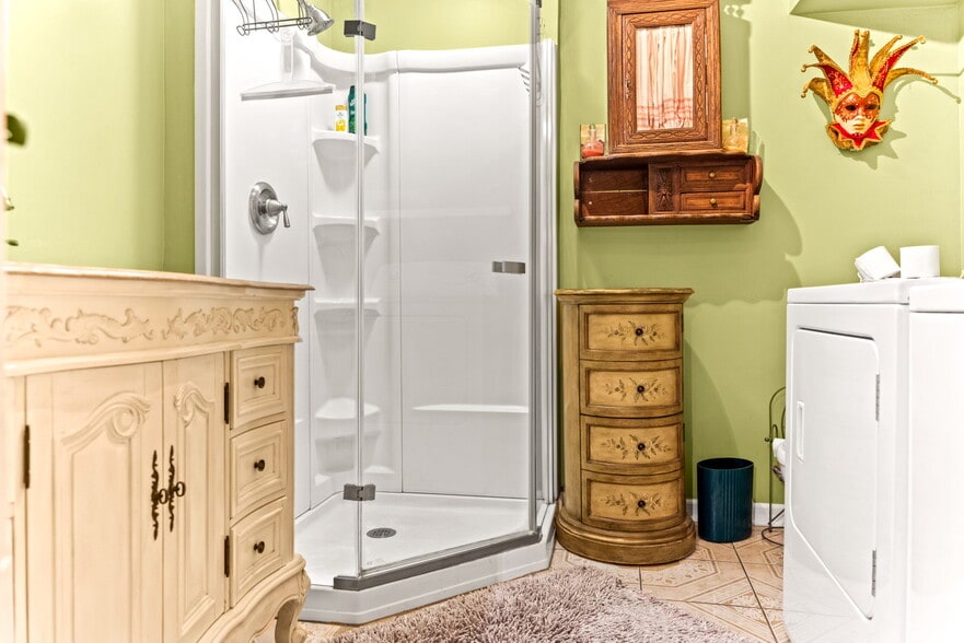 More Photos Of 521 Saint Philip St, New Orleans Storefront Retail Residential For Sale