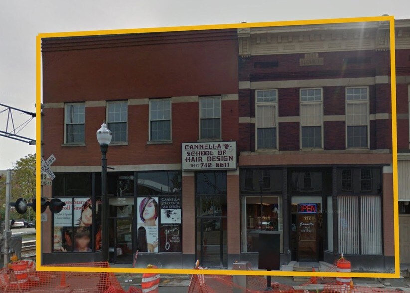 More Photos Of 113-117 W Chicago St, Elgin Freestanding For Lease