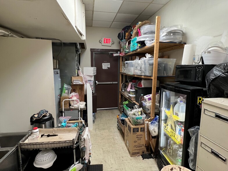 More Photos Of 344-348 Beaver St, Sewickley Storefront For Lease