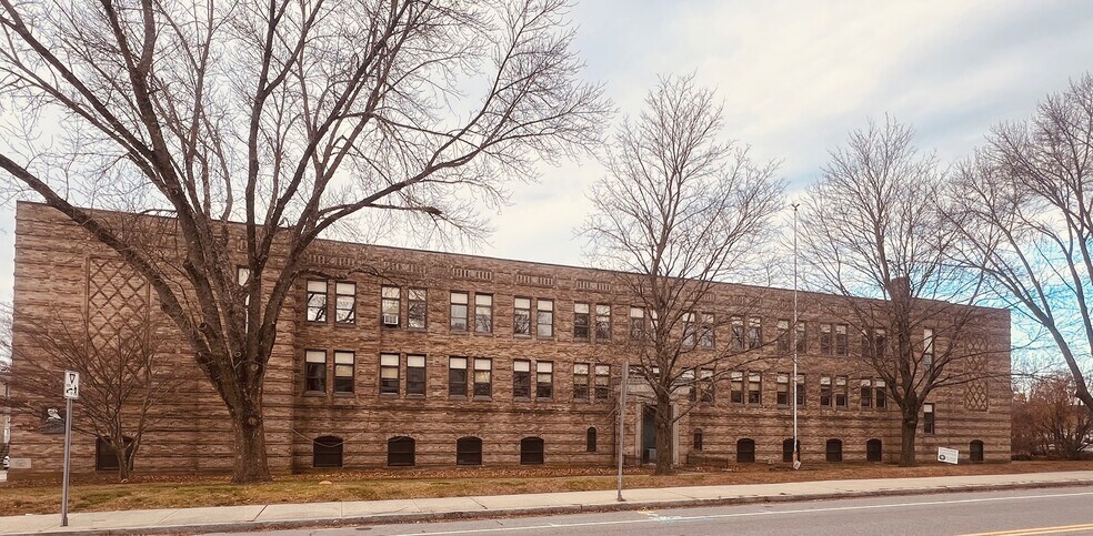 Primary Photo Of 50-54 N Main St, Jewett City Schools For Sale