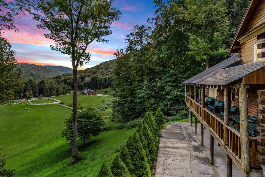 More Photos Of 1650 Bodoit Rd, Fishs Eddy Hotel For Sale