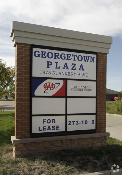 More Photos Of 1975 N Ankeny Blvd, Ankeny Unknown For Lease