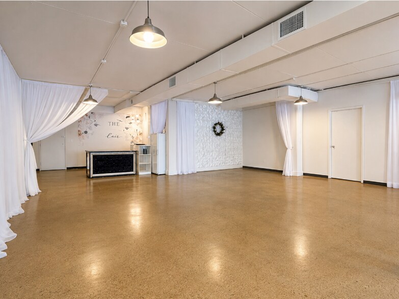 More Photos Of 2525 Lebanon Pike, Nashville Office For Lease