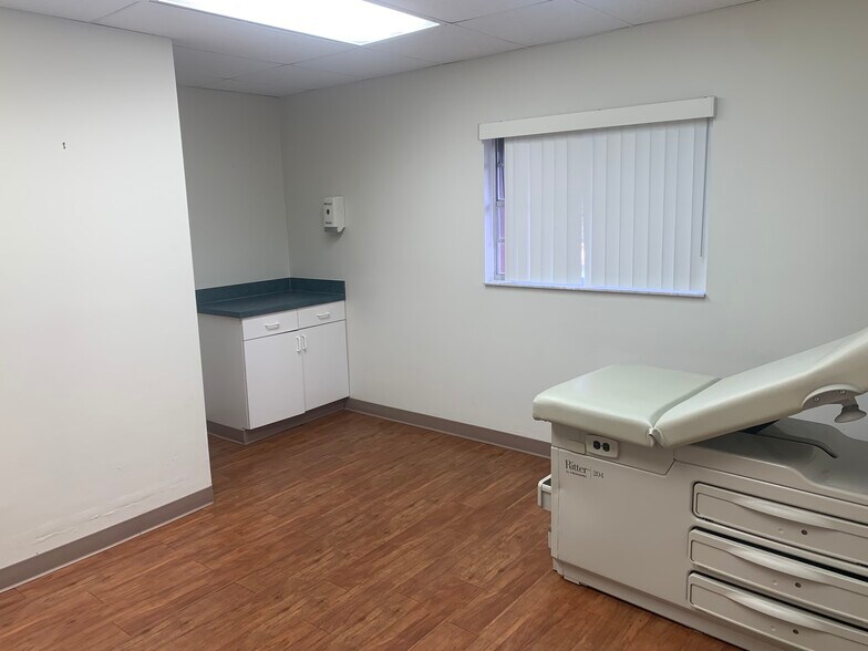 More Photos Of 255 Fortenberry Rd, Merritt Island Medical For Sale