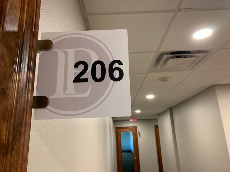 More Photos Of 4300 S Highway 27, Clermont Storefront Retail Office For Lease