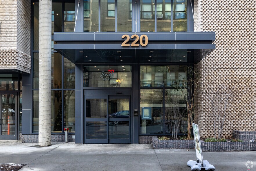 More Photos Of 220 9th St, Jersey City Office Residential For Lease