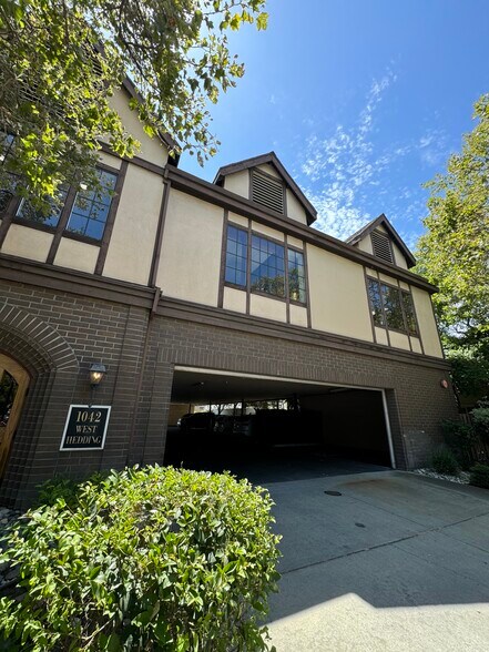 More Photos Of 1042 W Hedding St, San Jose Office For Sale