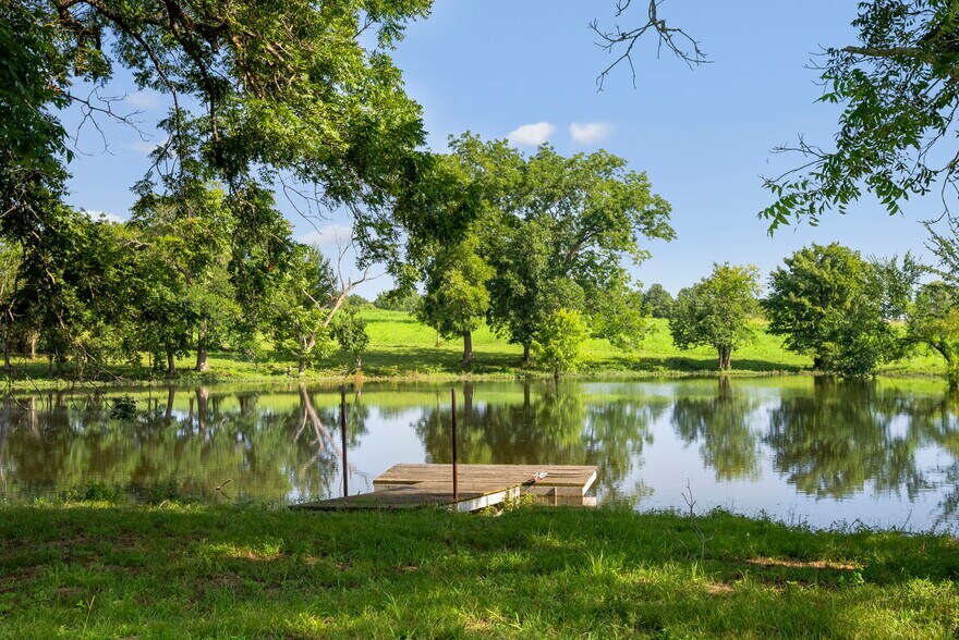 More Photos Of 18121 TX-105, Plantersville Land For Sale
