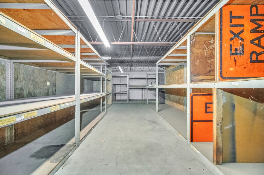 More Photos Of 4878 Van Epps Rd, Brooklyn Heights Manufacturing For Sale