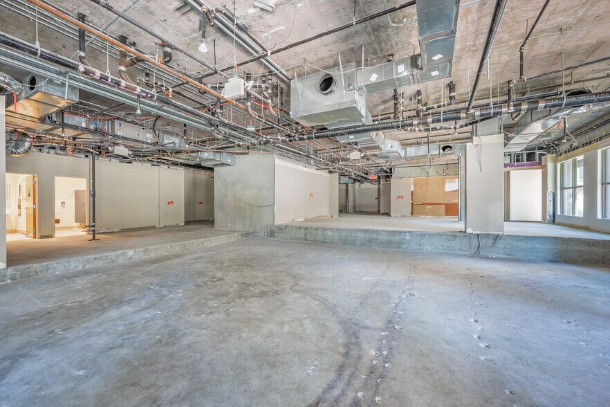 More Photos Of 1435 India St, San Diego Apartments For Sale