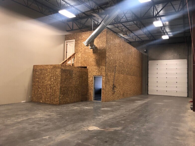 More Photos Of 5520 N Florida St, Spokane Industrial For Lease